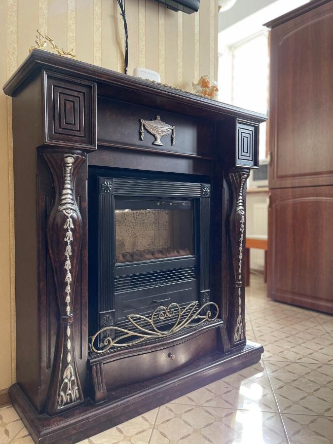 Apartment On Franka リヴィウ エクステリア 写真