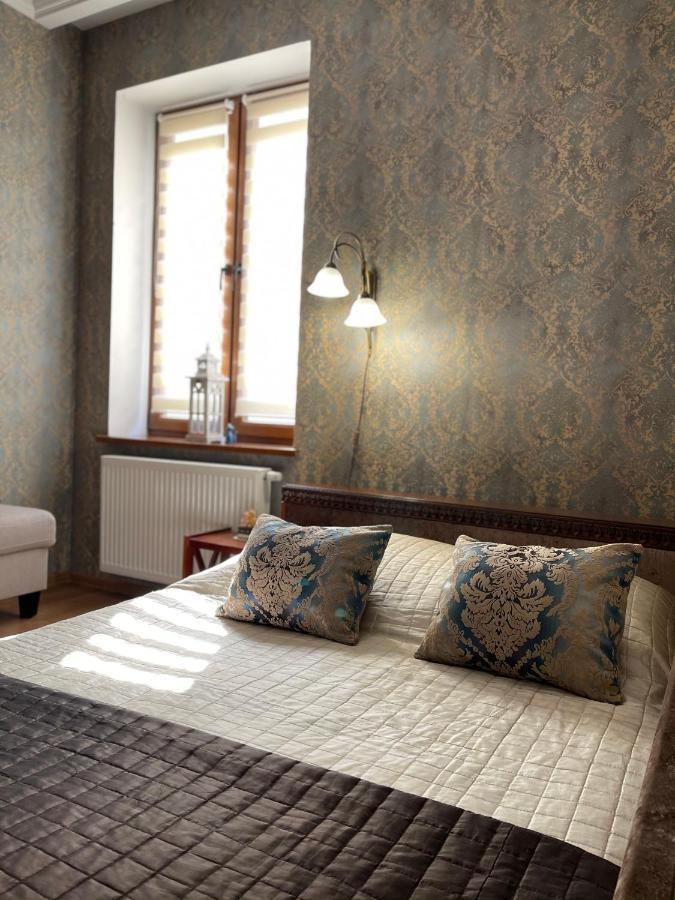 Apartment On Franka リヴィウ エクステリア 写真