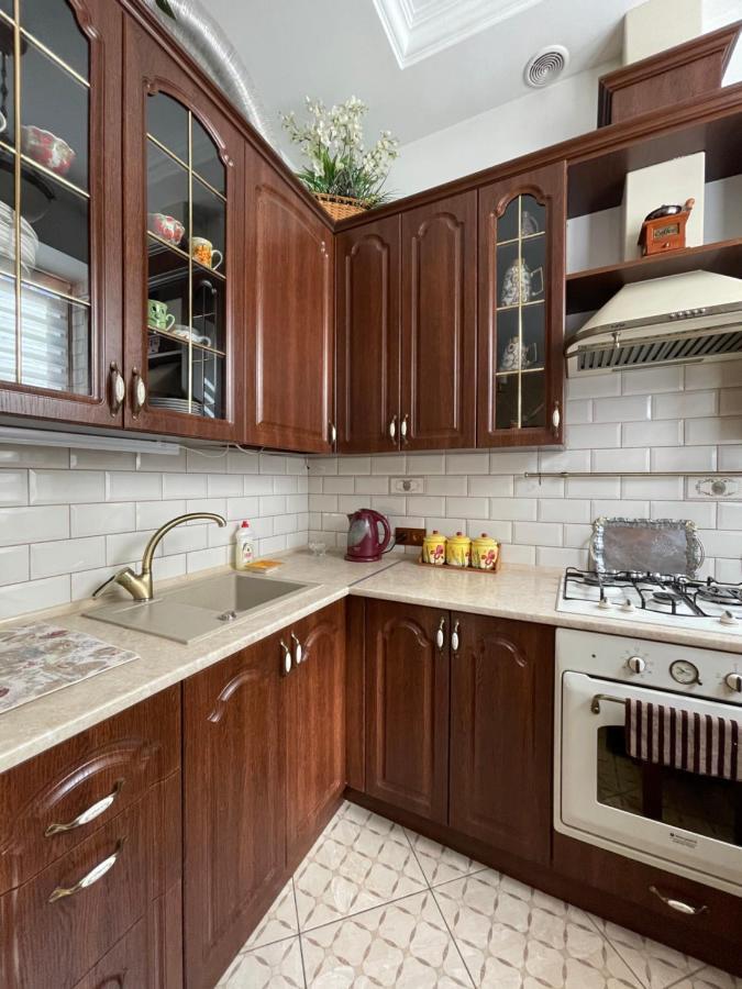 Apartment On Franka リヴィウ エクステリア 写真